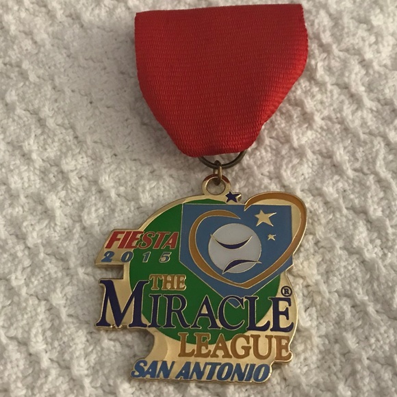 San Antonio Fiesta 2015 The Miracle League Metals - Picture 9 of 10